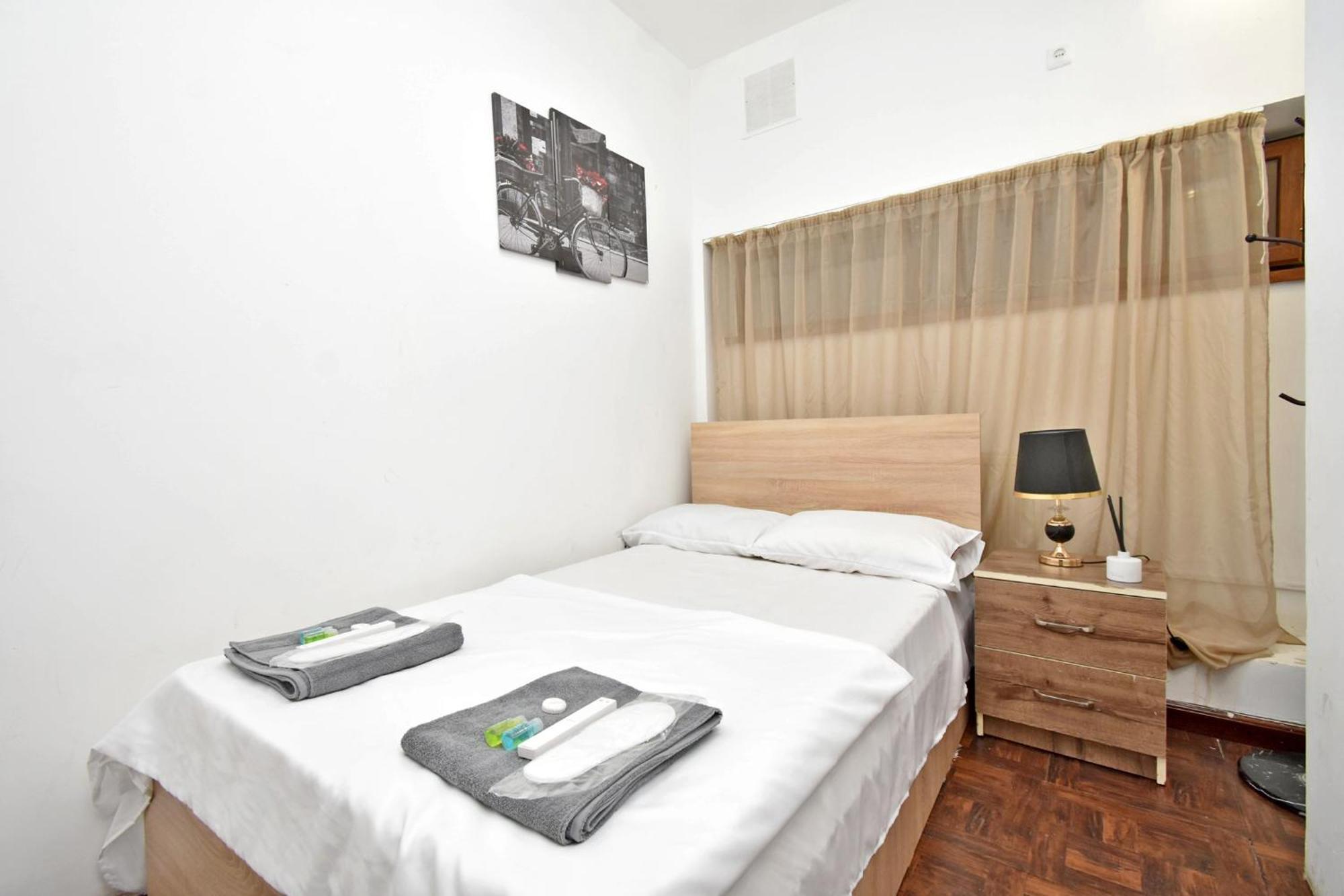 Aaa Hotel Yerevan Exterior photo
