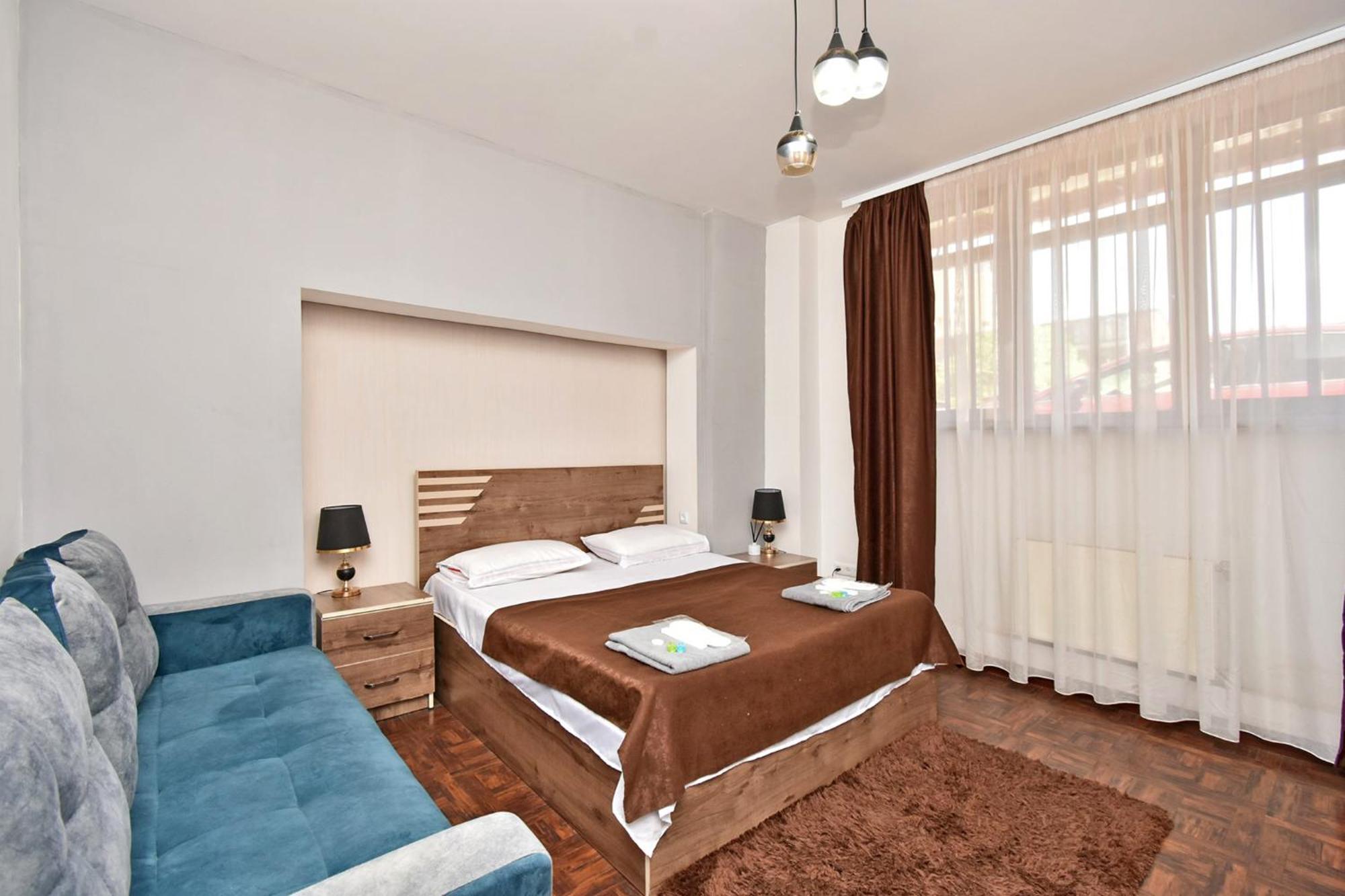 Aaa Hotel Yerevan Exterior photo